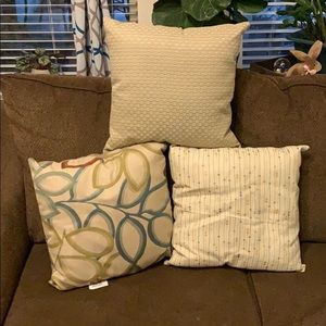 Home decor  🔥pillows